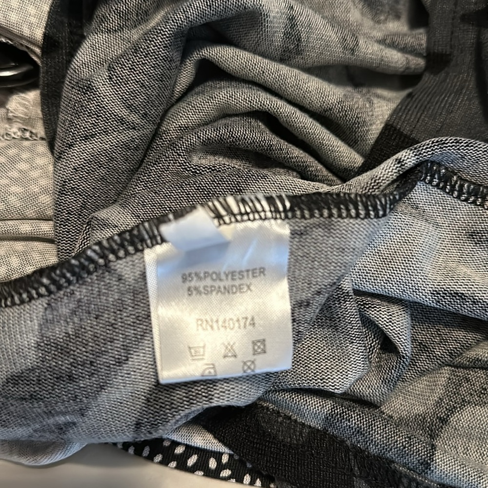 Reborn brand dress, size 1XL - Picture 3 of 3